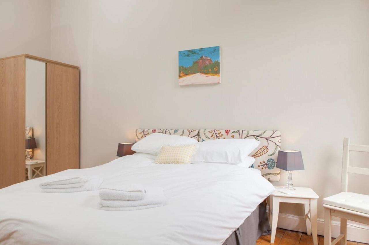Amazing 4 Bedroom Apartment Just Off The Meadows Edinburgh Luaran gambar