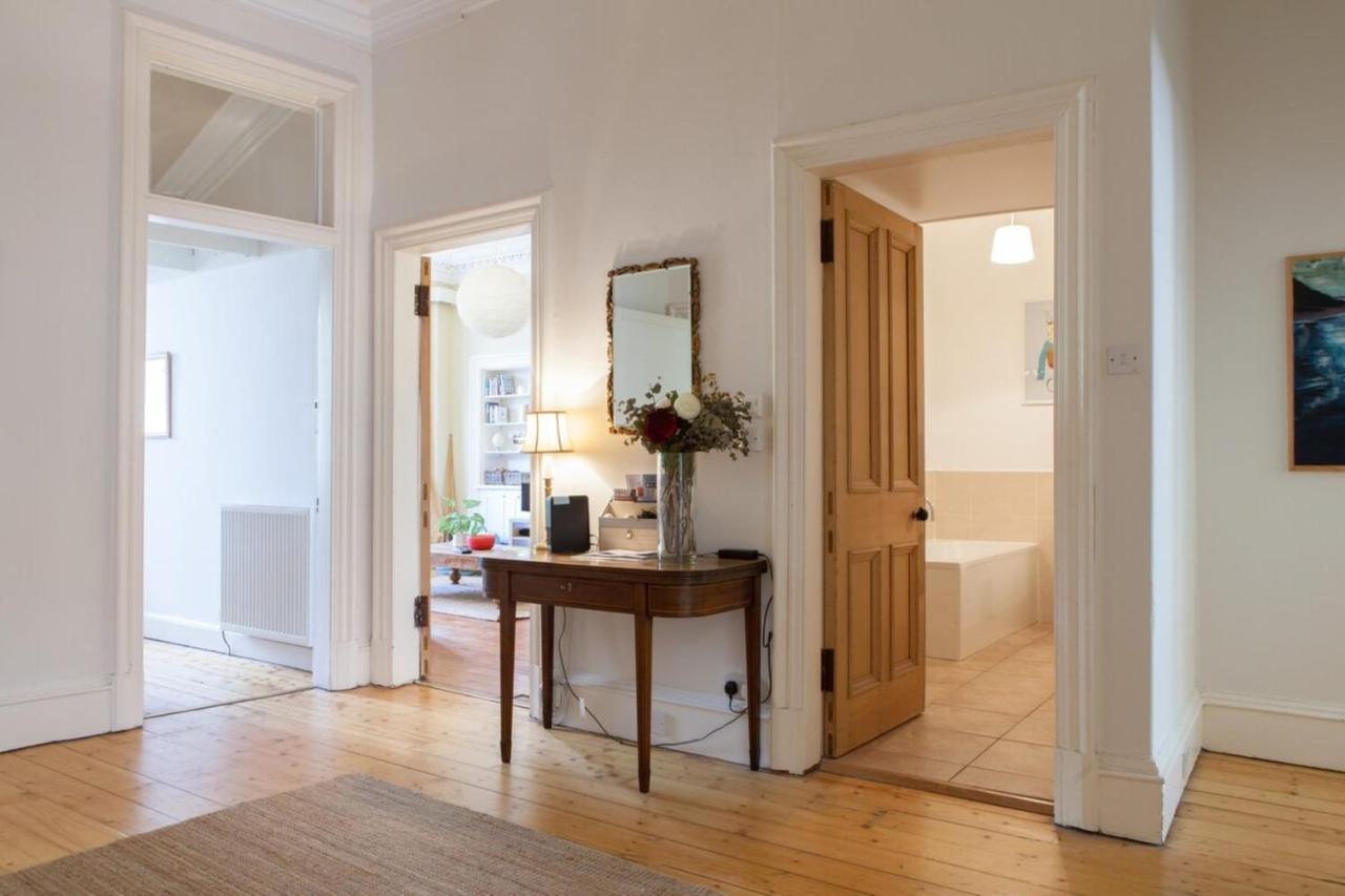 Amazing 4 Bedroom Apartment Just Off The Meadows Edinburgh Luaran gambar